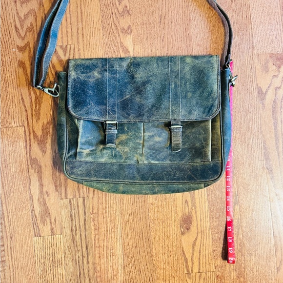 Myra Bag leather messenger. Used once. - Picture 8 of 8